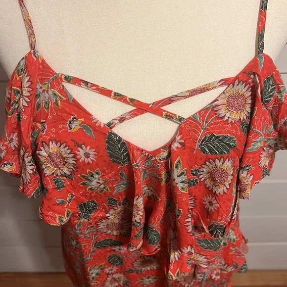 Miss Me Sunflower Cold Shoulder Top - Picture 4 of 5
